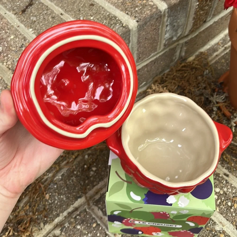 LE CREUSET RASPBERRY CASSEROLE - Picture 3 of 6